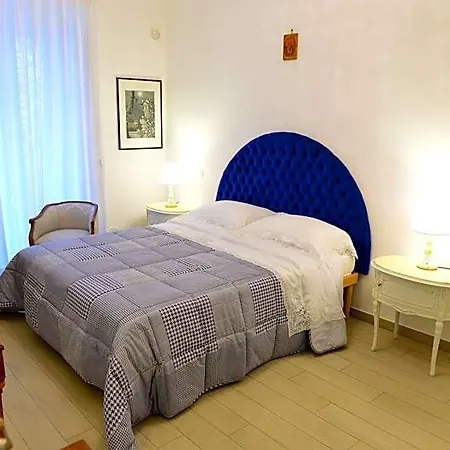Oz Couette-café 3*