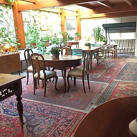 Couette-café Oz 3*