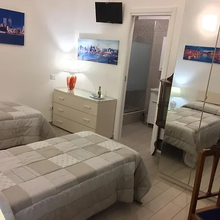 Oz فندق مبيت وإفطار 4*